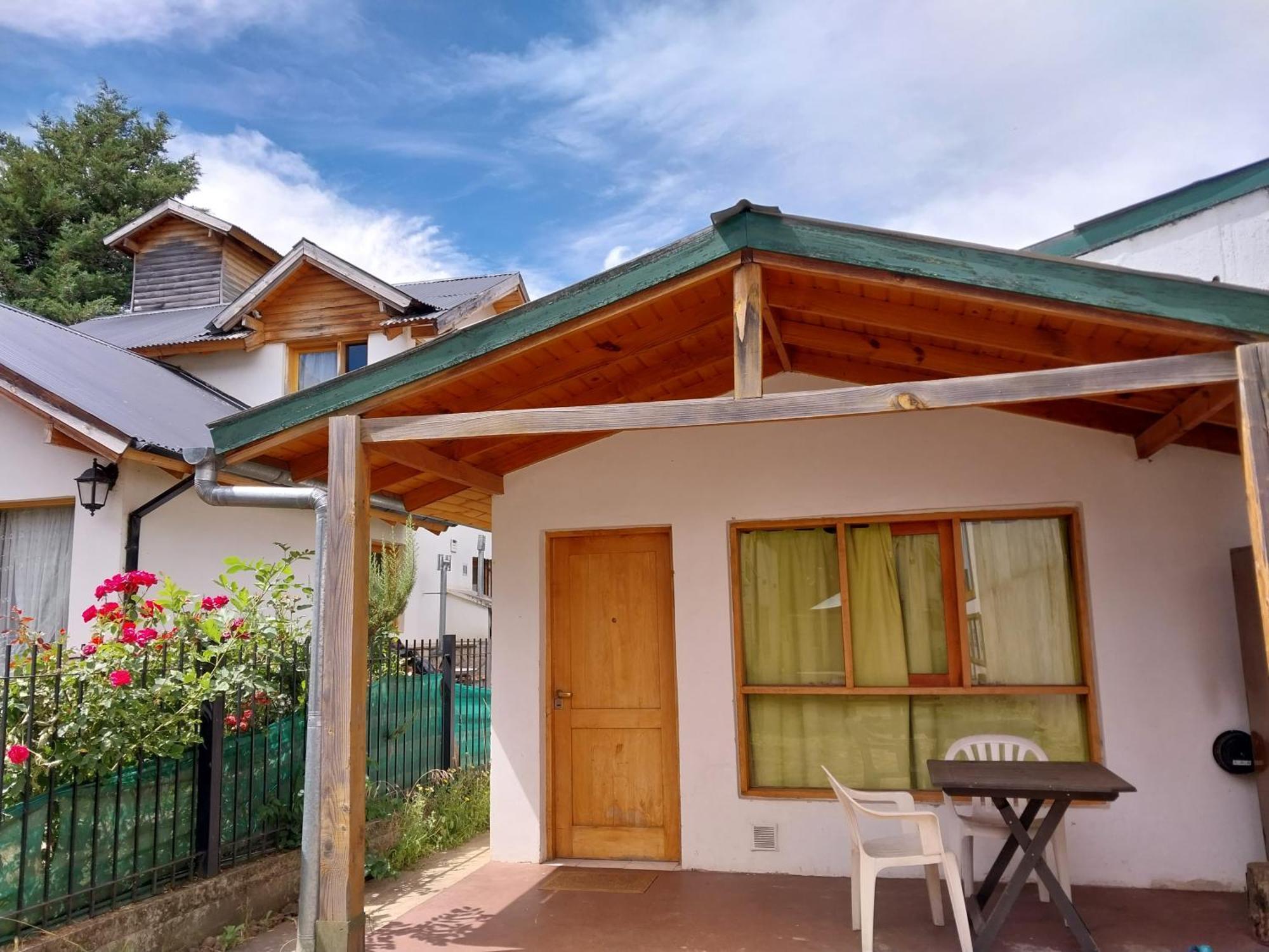 Hostel El Refugio Casa De Montana San Martín de los Andes Zewnętrze zdjęcie